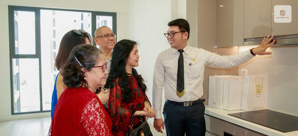 HÌNH ẢNH KHÁCH HÀNG NHẬN NHÀ TẠI căn hộ MASTERI quận 9